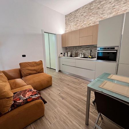 Domusmi Delfico 2 Διαμέρισμα Μιλάνο Εξωτερικό φωτογραφία